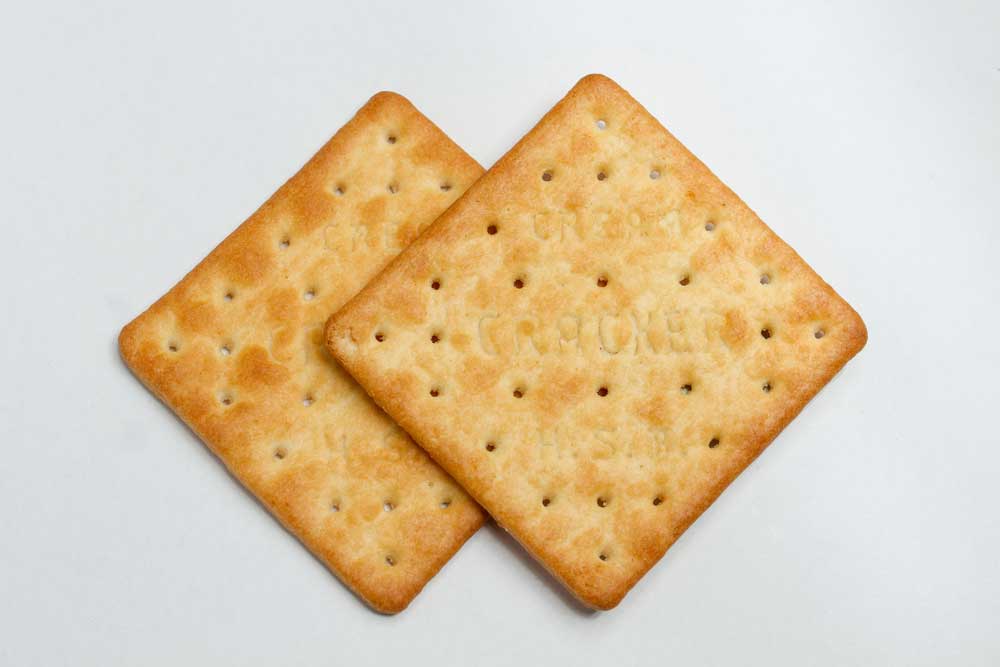 picture of cream cracker