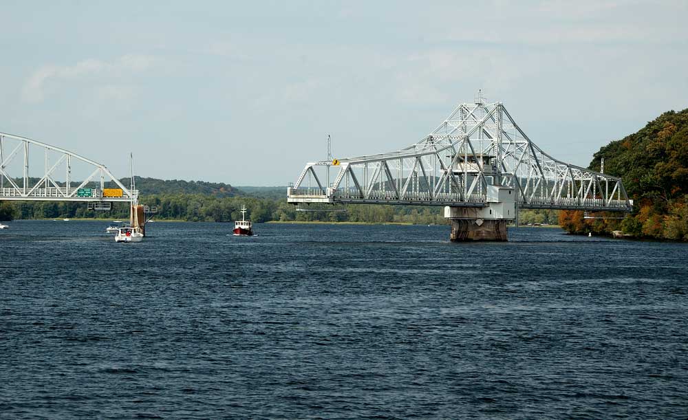 picture of swing bridge